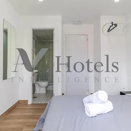 Ayz Elcano - Auto Check-in Guest house Malaga