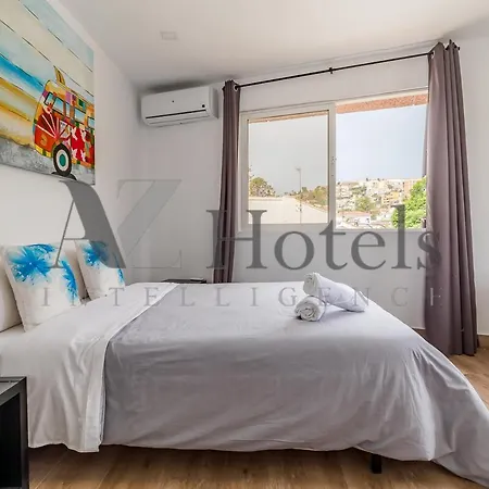 Ayz Elcano - Auto Check-in Malaga