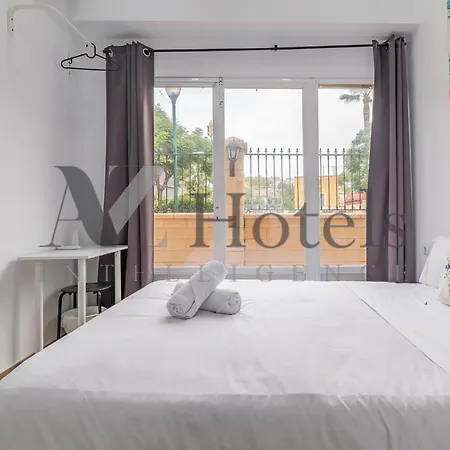Ayz Elcano - Auto Check-in Guest house Malaga