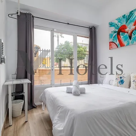 Ayz Elcano - Auto Check-in Guest house