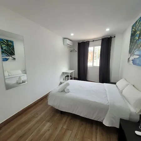 Hotel Ayz Elcano *