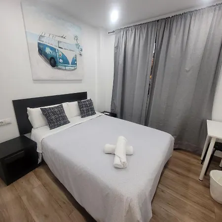 Ayz Elcano Hotel *