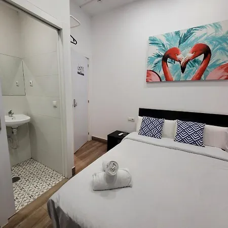 Ayz Elcano Hotel