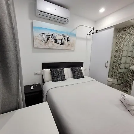 Ayz Elcano Hotel