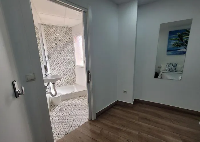 Ayz Elcano - Auto Check-in