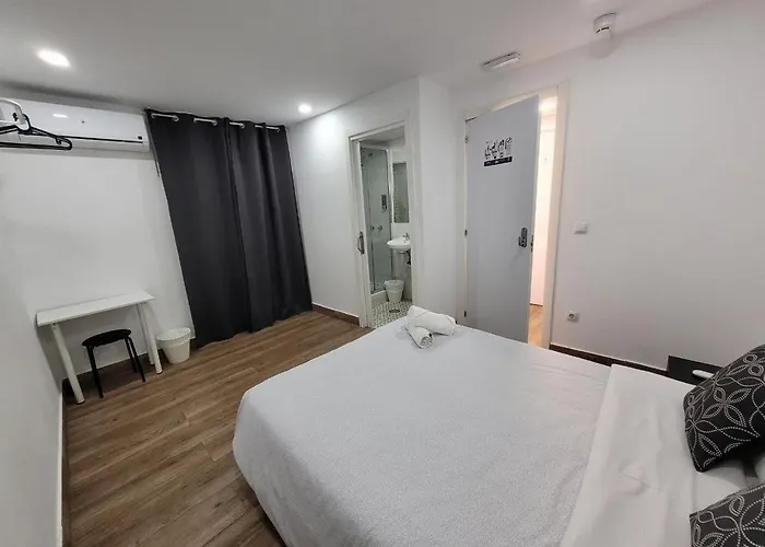 Hotel Ayz Elcano - Auto Check-in