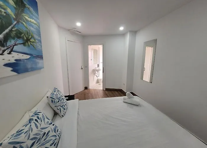 Hotel Ayz Elcano - Auto Check-in *