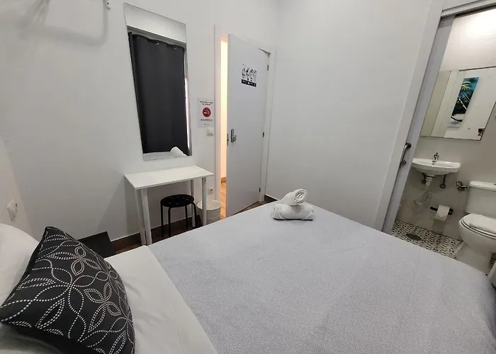 Hotel Ayz Elcano - Auto Check-in Málaga