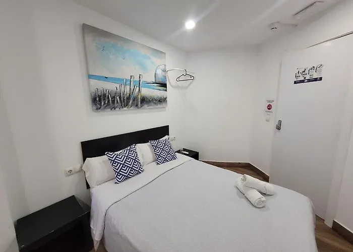 Ayz Elcano - Auto Check-in * Málaga