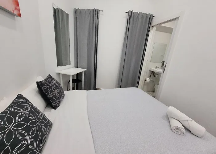 Ayz Elcano - Auto Check-in *