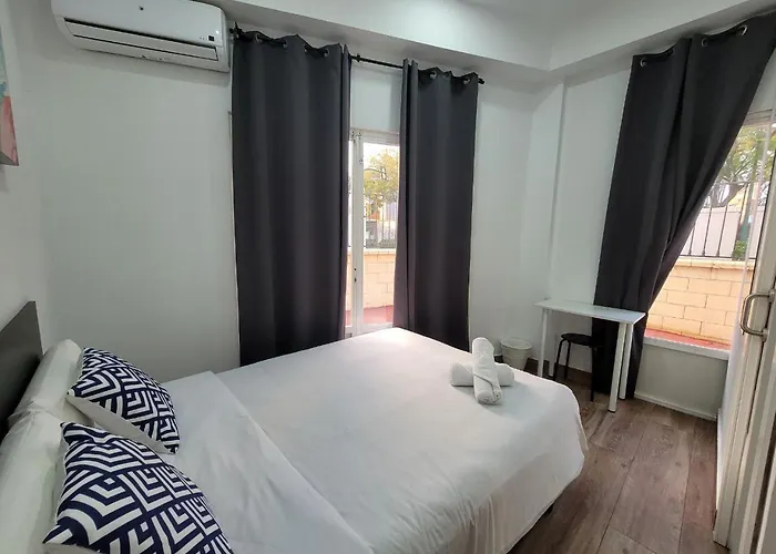 Ayz Elcano - Auto Check-in *